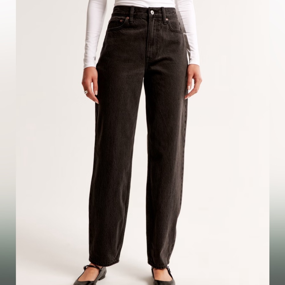 Abercrombie & Fitch “High Rise Tapered Loose” Jeans (Curve Love)